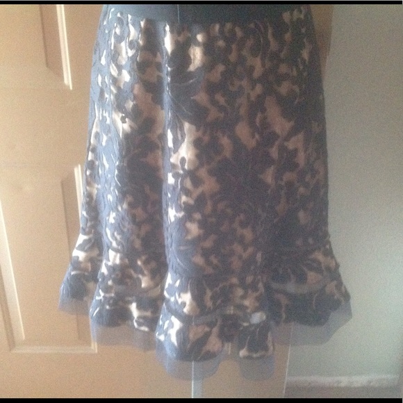 SALE 💄Tadashi Shoji black cocktail dress. Size 10 - Picture 6 of 6